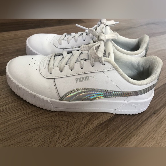 Puma Carina Iridescent Sneaker - Picture 1 of 6